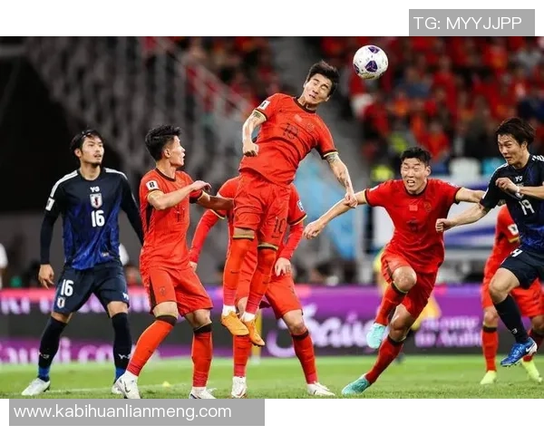 中国与澳大利亚世预赛激战在即球迷期待精彩对决与历史交锋 中国与澳大利亚世预赛激战在即球迷期待精彩对决与历史交锋