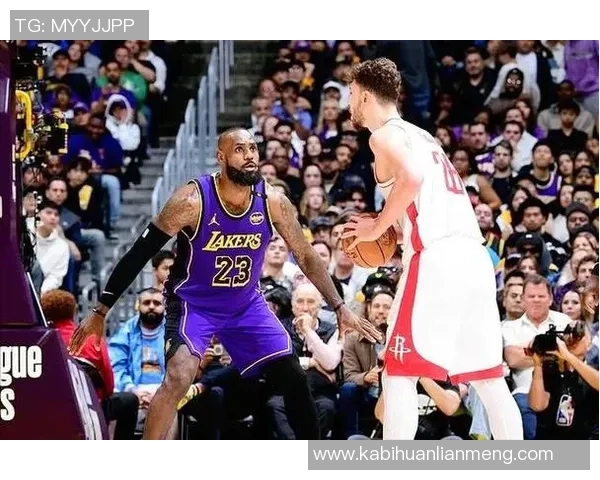 湖人对火箭比赛未进行直播球迷期待精彩对决的心情如何 湖人对火箭比赛未进行直播球迷期待精彩对决的心情如何